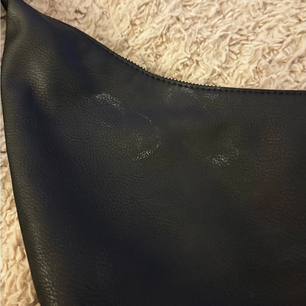 Universal Threads Women's Shoulder Bag